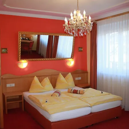 City Hotel Neunkirchen נוינקירכן