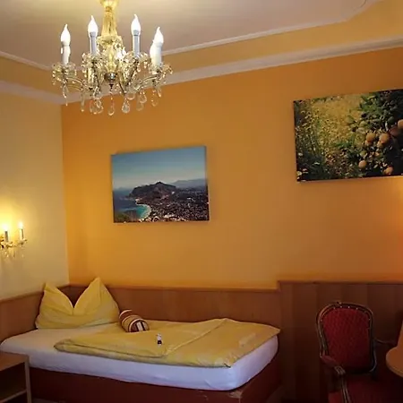 City Hotel Neunkirchen 3*