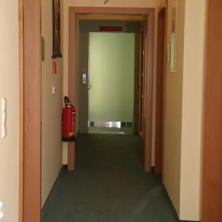 호텔 City Hotel Neunkirchen 노인키르헨