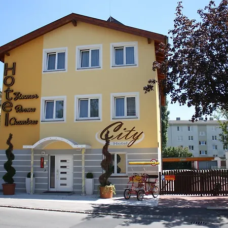 City Hotel Neunkirchen Hotel 3*