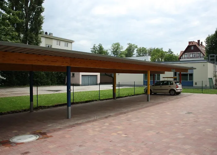 Szálloda City Hotel Neunkirchen 3*