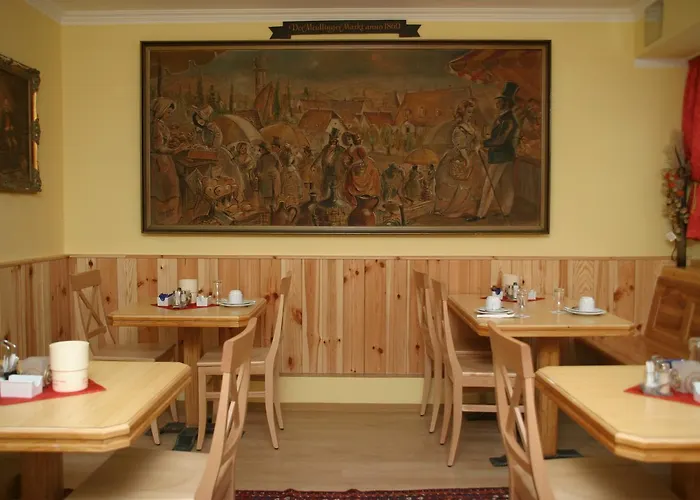 City Hotel Neunkirchen Szálloda